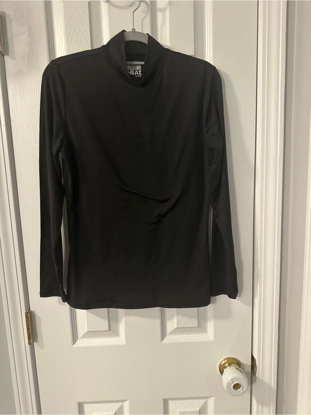 NWOT 32° Heat Black Mock Neck Top